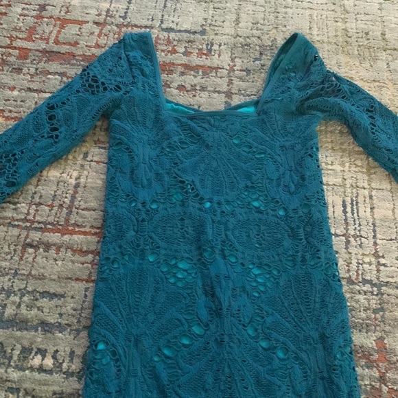 FREE PEOPLE LACE BODYCON DRESS - Picture 9 of 10